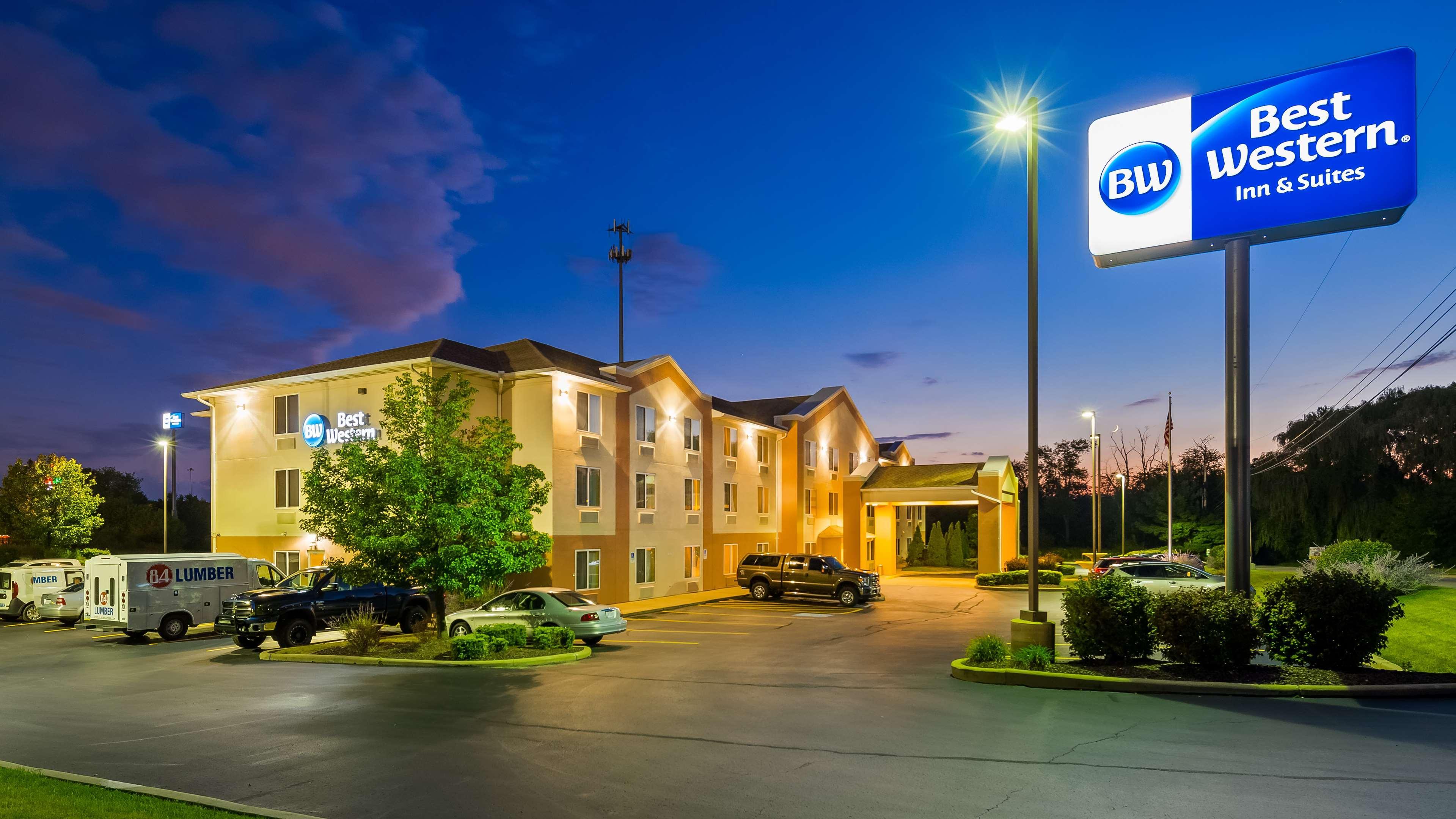 Best Western Penn-Ohio Inn & Suites Hubbard Exterior foto